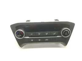 Hyundai i20 (GB IB) Panel klimatyzacji 97250C8210