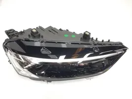 DS Automobiles 7 Crossback Lampa przednia 9831755880