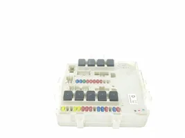 Nissan Pathfinder R51 Module de fusibles 284B6EB30C