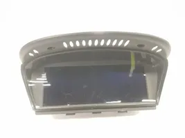 BMW 5 E39 Monitor / wyświetlacz / ekran 65829151978