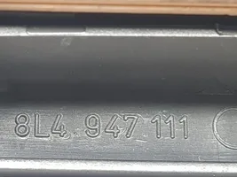 Audi A3 S3 8L Garniture de console d'éclairage de ciel de toit 8L4947111