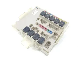 Nissan NP300 Module de fusibles 284B6EB301