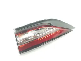 DS Automobiles 3 Crossback Lampa tylna 9844986780