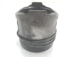 Mitsubishi Montero Piston avec bielle MD103307