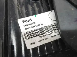 Ford Ecosport Luces portón trasero/de freno CN1513A602CB