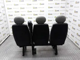 Nissan Interstar Kanapa tylna / Fotel drugiego rzędu 