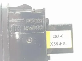 Toyota Hilux (AN10, AN20, AN30) Altri interruttori/pulsanti/cambi 841520K011