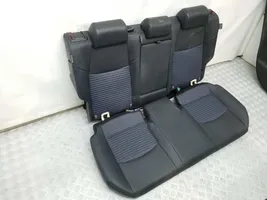 Toyota RAV 4 (XA40) Sėdynių komplektas 