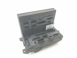 Mercedes-Benz CLS C218 AMG Module de fusibles A2115454201