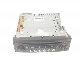 Peugeot Expert Radio/CD/DVD/GPS-pääyksikkö 96643697XT