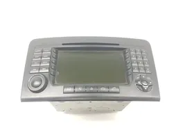 Mercedes-Benz ML W164 Panel / Radioodtwarzacz CD/DVD/GPS A1648200979