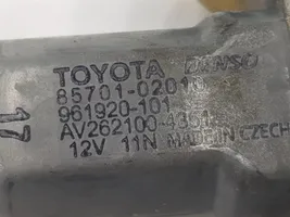 Toyota Avensis T270 Motorino alzacristalli della portiera anteriore 8570102010