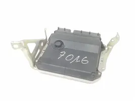 Toyota Avensis T270 Calculateur moteur ECU 8966105K60