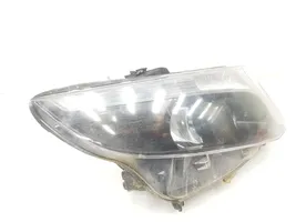 Mercedes-Benz Vito Viano W447 Lampa przednia 01112110