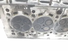 Volkswagen PASSAT B8 Testata motore 04L103063M