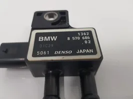 BMW 5 F10 F11 Włącznik / Czujnik świateł cofania 8570686