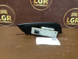 Jaguar XF Aizmugurējais lukturis pārsegā 8X2315K272CD