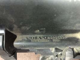 Volvo V70 Obudowa filtra powietrza 8638495