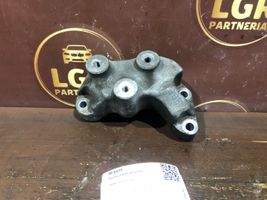 Opel Astra J Supporto di montaggio scatola del cambio 13248568