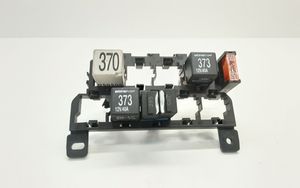 Audi A6 S6 C6 4F Relay mounting block 4F0937503