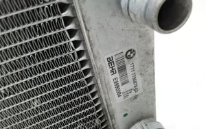 BMW 5 E60 E61 Dzesēšanas šķidruma radiators 7795878