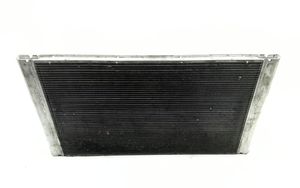 BMW 5 E60 E61 Dzesēšanas šķidruma radiators 7795878