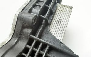 BMW 5 F10 F11 Supporto di montaggio del filtro dell’olio 70377932