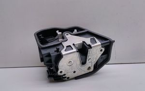 BMW X5 E70 Etuoven lukko 7167076