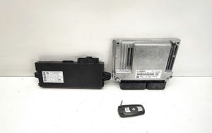 BMW 1 E81 E87 Komputer / Sterownik ECU i komplet kluczy 8512499