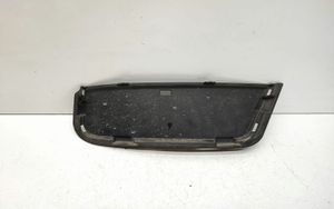 BMW X1 E84 Mascherina inferiore del paraurti anteriore 8038062