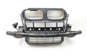 BMW X5 E70 Support de radiateur sur cadre face avant 7177878