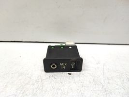 BMW X5 E70 AUX in-socket connector 9129652