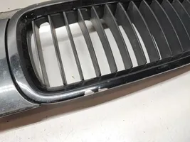 BMW 7 E65 E66 Maskownica / Grill / Atrapa górna chłodnicy 7037727