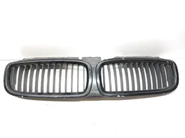 BMW 7 E65 E66 Front bumper upper radiator grill 7037727