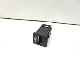 BMW X1 E84 Gniazdo / Złącze USB 9237656