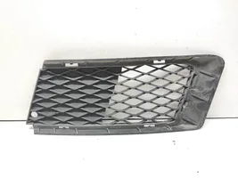 BMW 3 E92 E93 Grille inférieure de pare-chocs avant 7154719