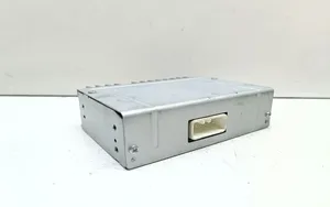 Toyota Prius (XW30) Amplificatore 8610047100