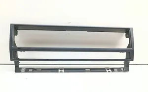 BMW 5 E39 Climate control/heater control trim 8247302