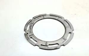 BMW 3 F30 F35 F31 Anello/dado di bloccaggio della vite della pompa del carburante nel serbatoio 7188565