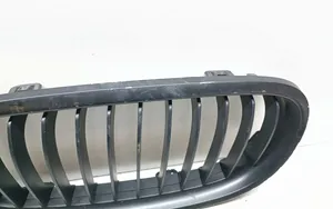 BMW 3 E90 E91 Grille calandre supérieure de pare-chocs avant 7201968