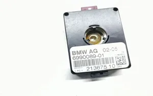 BMW X3 E83 Wzmacniacz anteny 6990089