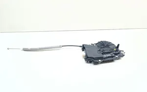 BMW 2 F46 Siłownik elektryczny podnoszenia klapy tylnej / bagażnika 7348531