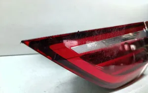 BMW 2 F46 Lampy tylnej klapy bagażnika 7329790