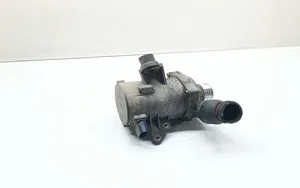 BMW 3 E90 E91 Water pump 7586928