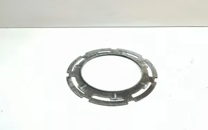 BMW 4 F32 F33 Anello/dado di bloccaggio della vite della pompa del carburante nel serbatoio 7188565