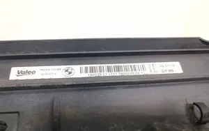 BMW 3 F30 F35 F31 Radiatoru dekoratīvā apdare 7600543