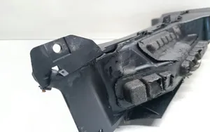 BMW 7 E65 E66 Conducto del refrigerador de frenos 7153785