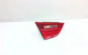 BMW 3 E90 E91 Lampy tylnej klapy bagażnika 7289427