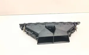 BMW 3 E90 E91 Centrālais gaisa ventilācijas režģis 9130464