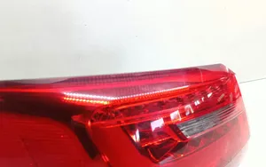 Audi A6 S6 C7 4G Aizmugurējais lukturis virsbūvē 